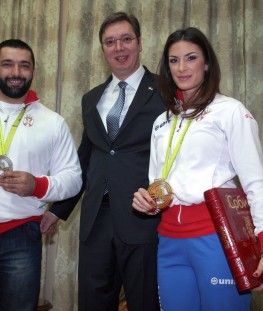 Atleticari Asmir i Ivana - Aleksandar Vucic - Foto Milena Djorjdevic (1)